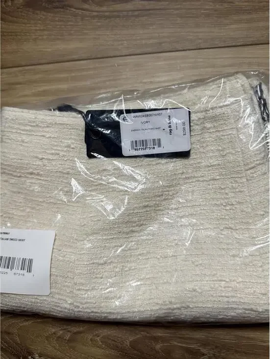 NWT! rag & bone Emerson Italian Tweed Miniskirt in Ivory Size 8 - Picture 4 of 6